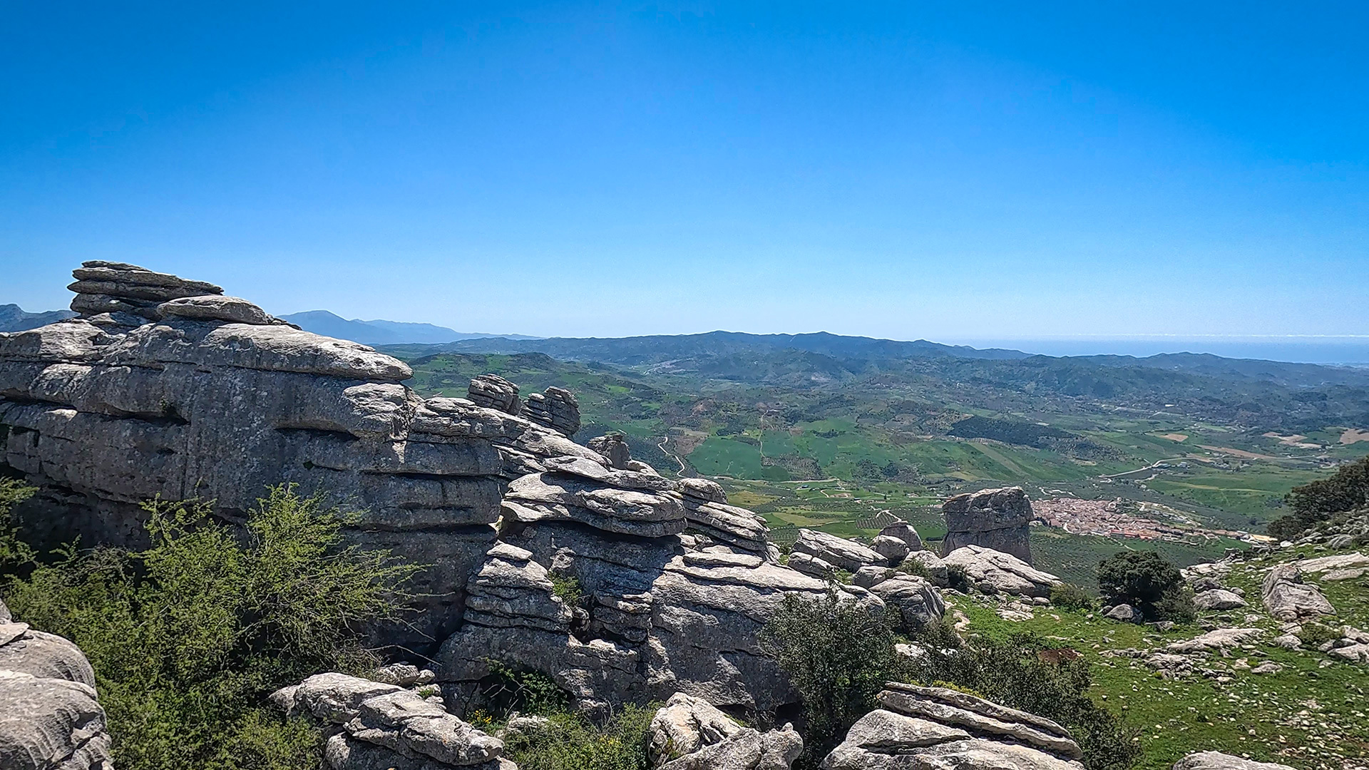 Ausblick vom Mirador de las Ventanillas bis aufs Meer
